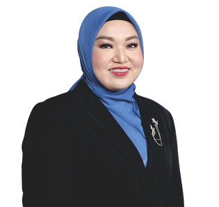 Hj. Karmila Muhidin